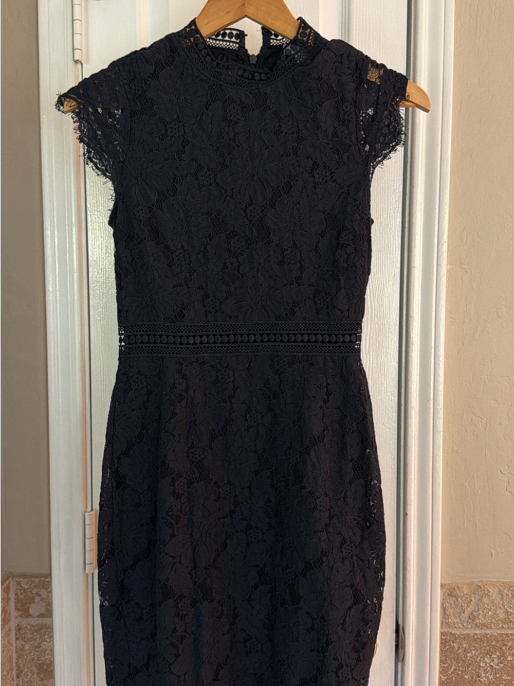 Navy Blue Lace Cap Sleeve Sheath Dress